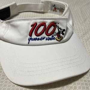 Vintage 2001 Disney 100 Years of Magic sun visor